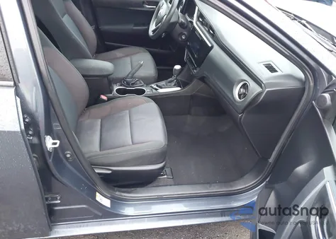 2018 Toyota Corolla Le z USA, uszkodzony, nr VIN 5YFBURHE3JP844610